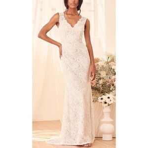 NWOT Lulus Spectacular Romance White Lace Sleeveless Mermaid Maxi Dress Small